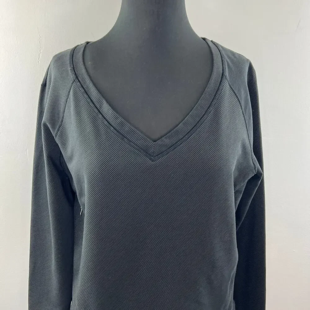 LULULEMON Black After Asana Long Sleeve V-Neck Pullover Sweatshirt w/ Pockets